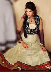 Get Bollywood Salwar Kameez Online With Best Prices UK